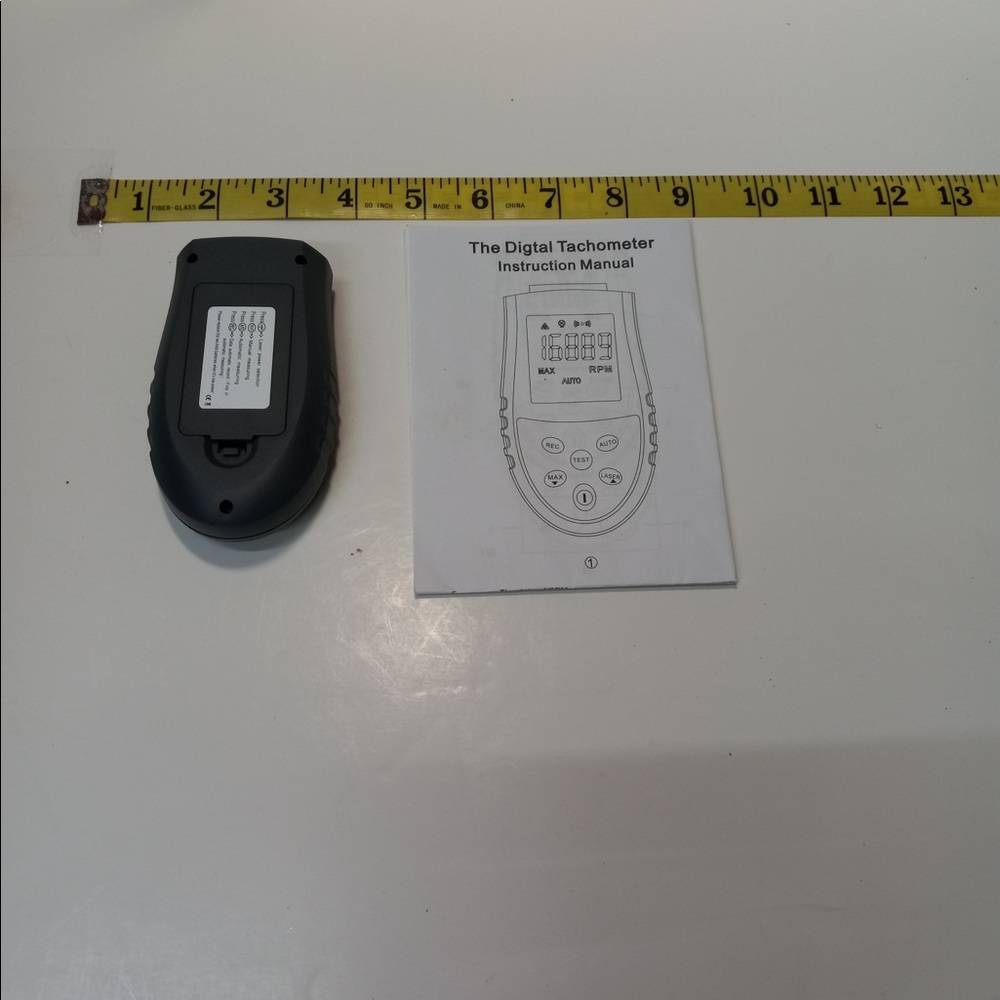 Digital tachometer - Picture 2 of 4